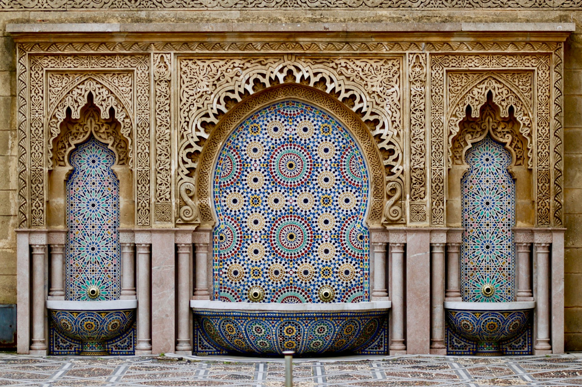 moroccan traditional fountain